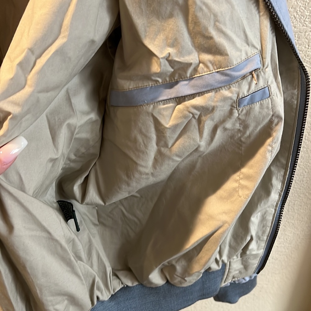 Weatherproof Lightweight Jacket - image 5